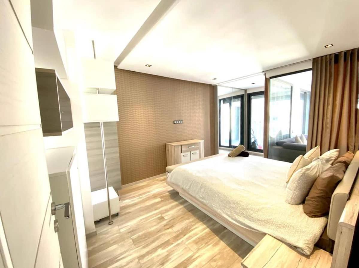 The Dream 23-modern, Comfortable In Heart Of Casa